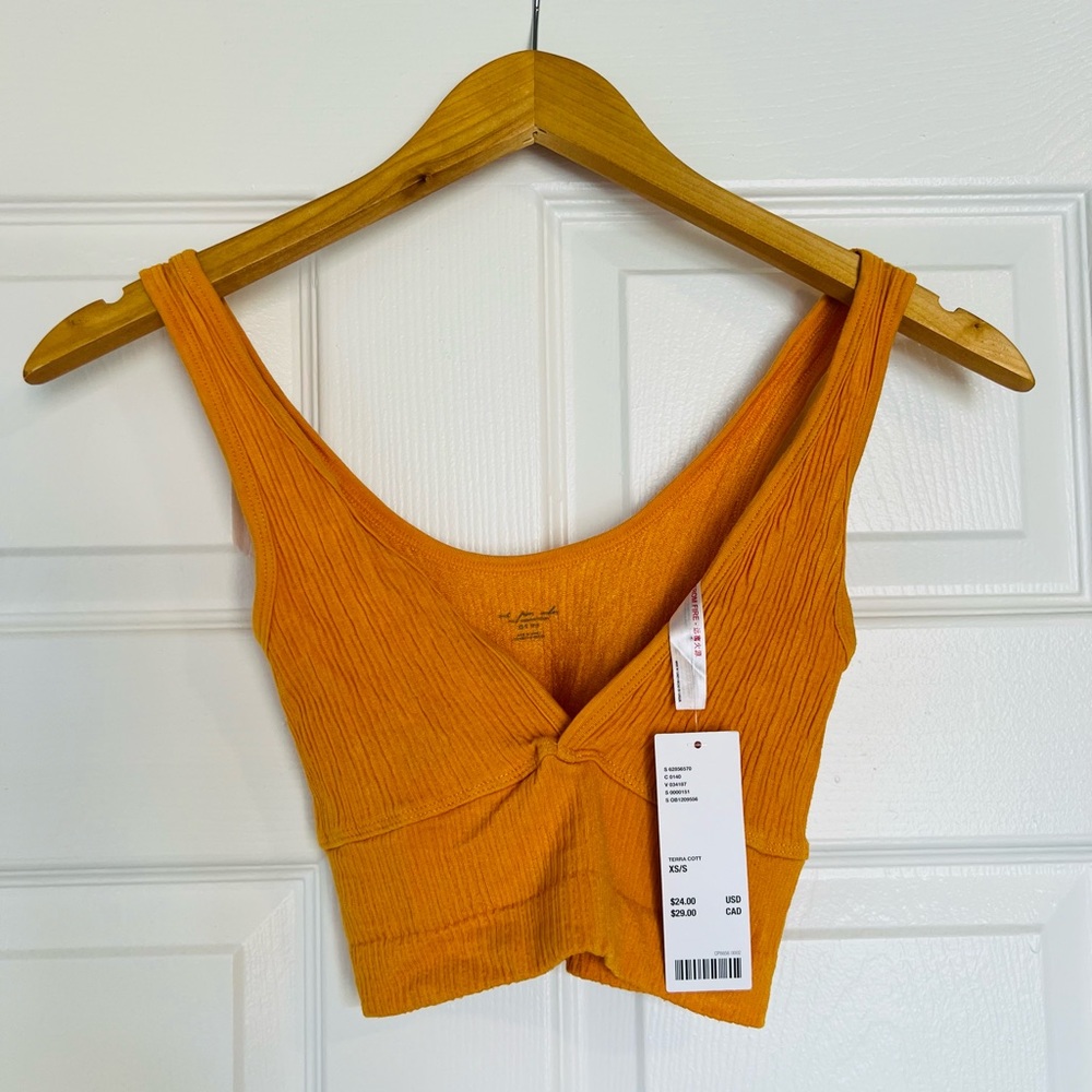 NWT Urban Outfitters orange crop top tank top - XS/S